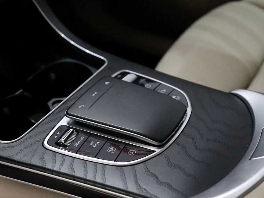 Mercedes-Benz GLC, 2022г., полный привод, автомат