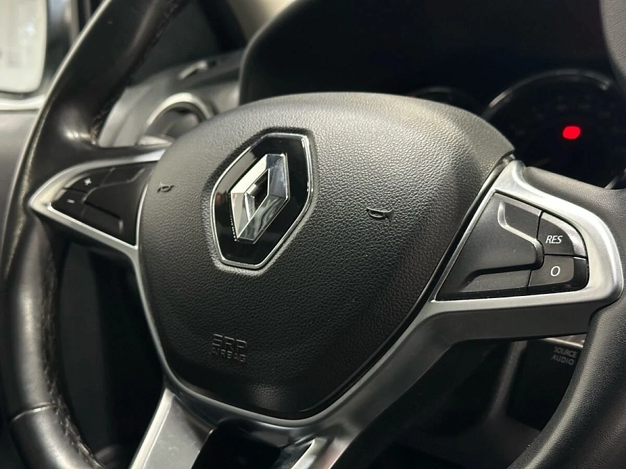 Renault , 2021г., передний привод, вариатор
