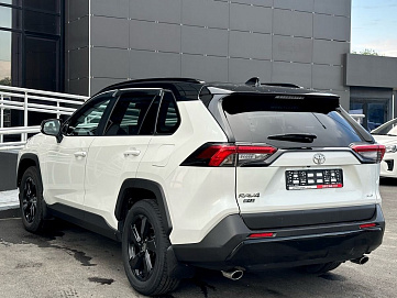 Toyota RAV4, 2020г, полный привод, автомат