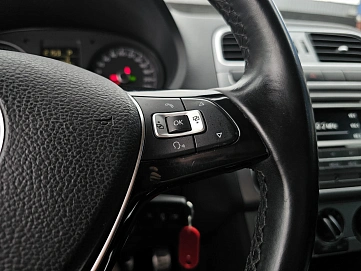 Volkswagen Polo, 2016г, передний привод, автомат
