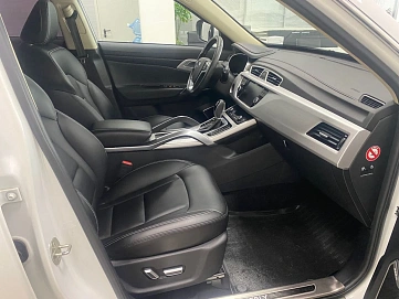 Geely Atlas, 2018г, полный привод, автомат