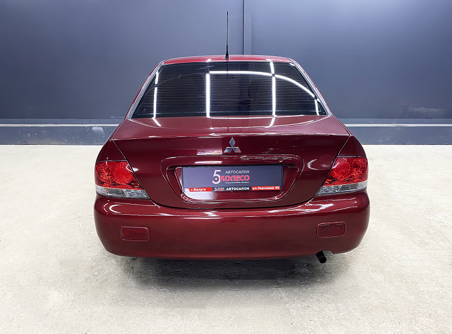 Mitsubishi Lancer, 2004г., передний привод, механика