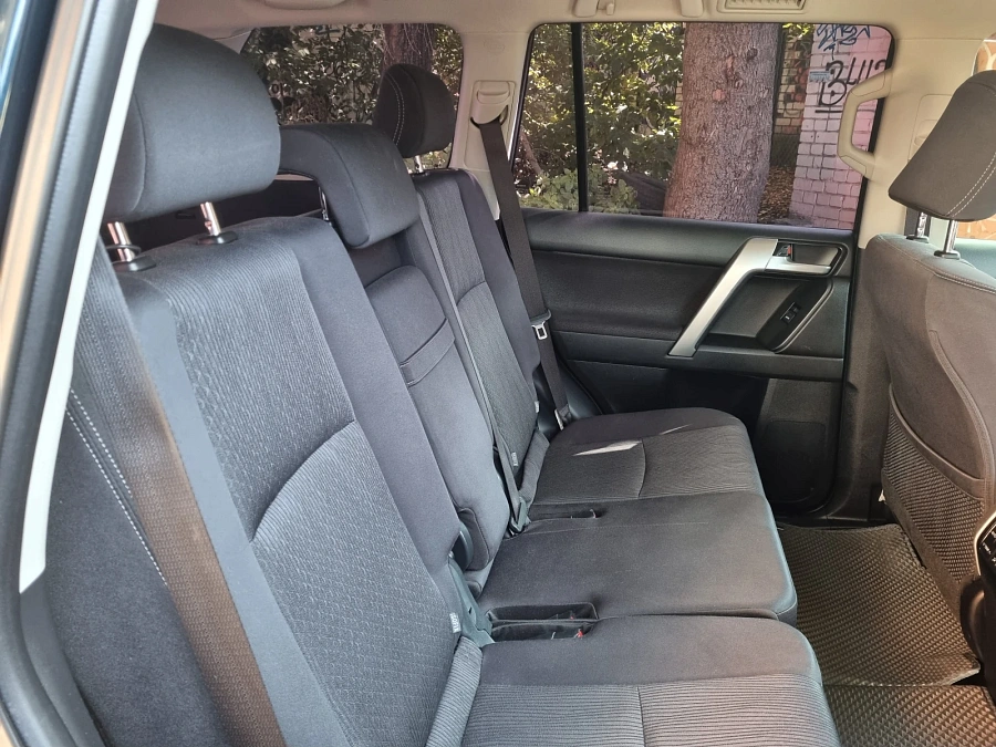 Toyota Land Cruiser Prado, 2017г., полный привод, автомат