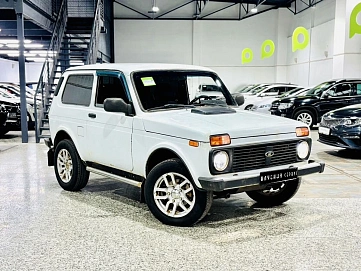 Lada (ВАЗ) , 2015г., полный привод, механика