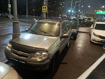 Chevrolet Niva, 2012г, полный привод, механика