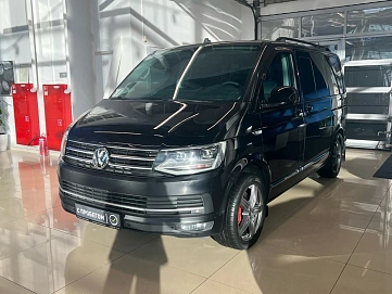 Volkswagen Multivan, 2017г, передний привод, робот