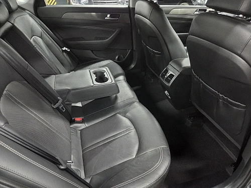 Hyundai Sonata, 2018г, передний привод, автомат