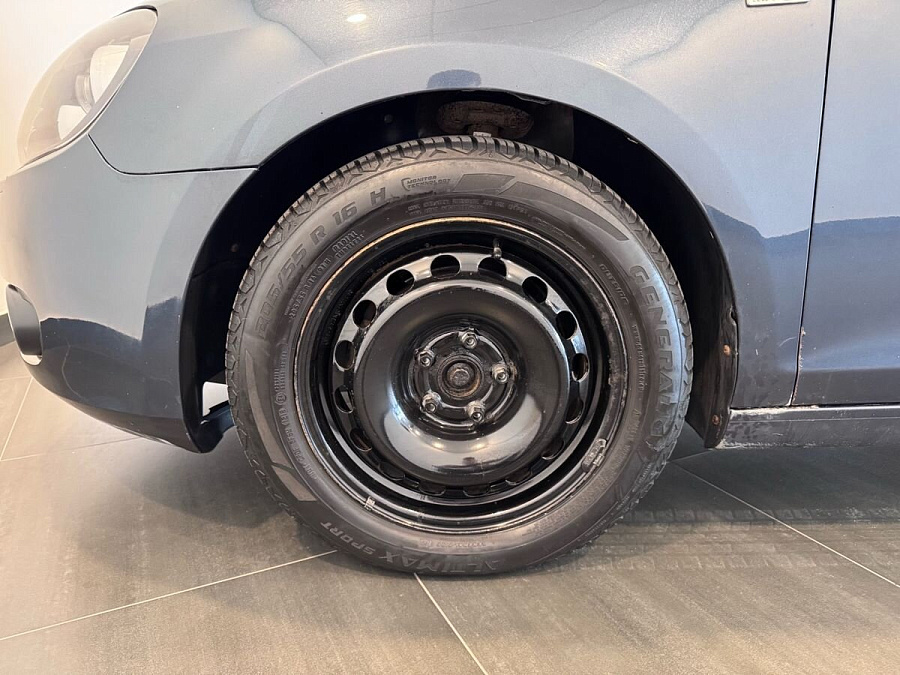 Volkswagen , 2012г., передний привод, автомат