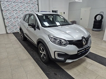 Renault Kaptur, 2017г, передний привод, механика