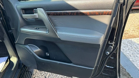 Toyota Land Cruiser, 2010г, полный привод, автомат