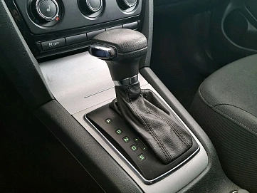 Skoda Octavia, 2012г, передний привод, автомат