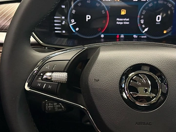 Skoda Kodiaq, 2023г, полный привод, робот