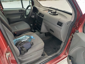 Ford Tourneo Connect, 2004г, передний привод, механика