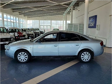 Audi A6, 1998г, передний привод, механика