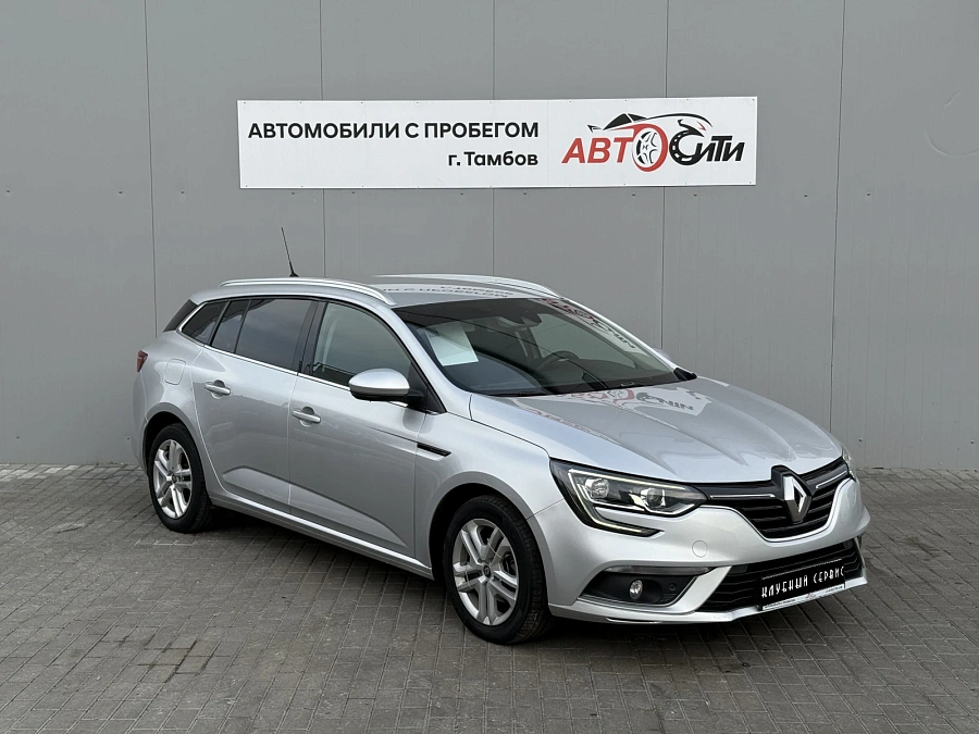 Renault Megane, 2019г., передний привод, механика
