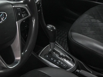 Hyundai Solaris, 2013г, передний привод, автомат