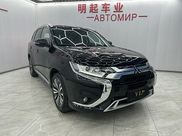 Mitsubishi Outlander, 2021г, передний привод, вариатор
