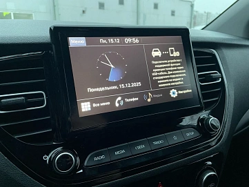 Hyundai Solaris, 2021г, передний привод, автомат