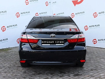 Toyota Camry, 2016г, передний привод, автомат