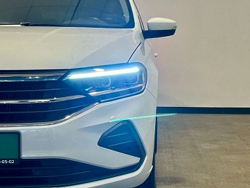 Volkswagen Polo, 2021г, передний привод, автомат