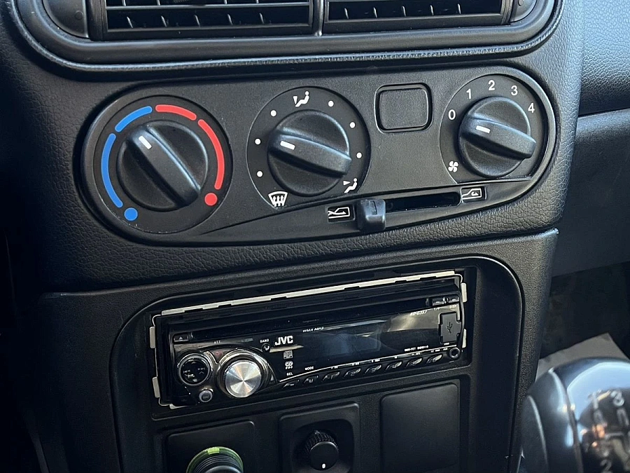 Chevrolet Niva, 2013г., полный привод, механика