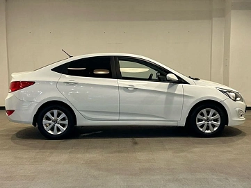 Hyundai Solaris, 2016г, передний привод, автомат