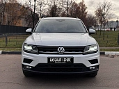 Volkswagen Tiguan, 2020г., передний привод, робот