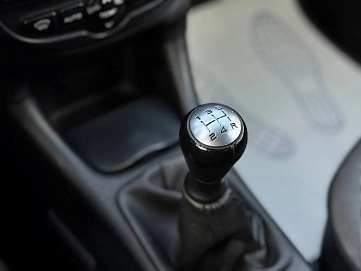 Peugeot 206, 2008г, передний привод, механика
