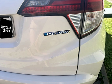 Honda Vezel, 2014г, передний привод, робот