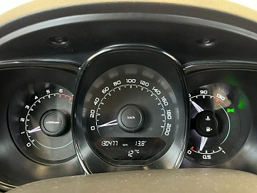 Lada (ВАЗ) Vesta, 2017г, передний привод, механика