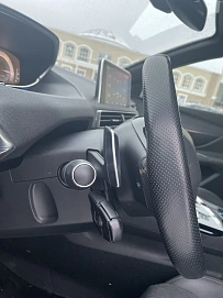 Peugeot 5008, 2020г, передний привод, автомат