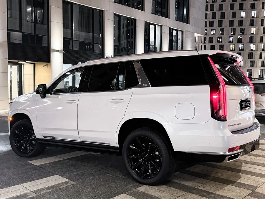 Cadillac Escalade, 2022г., полный привод, автомат