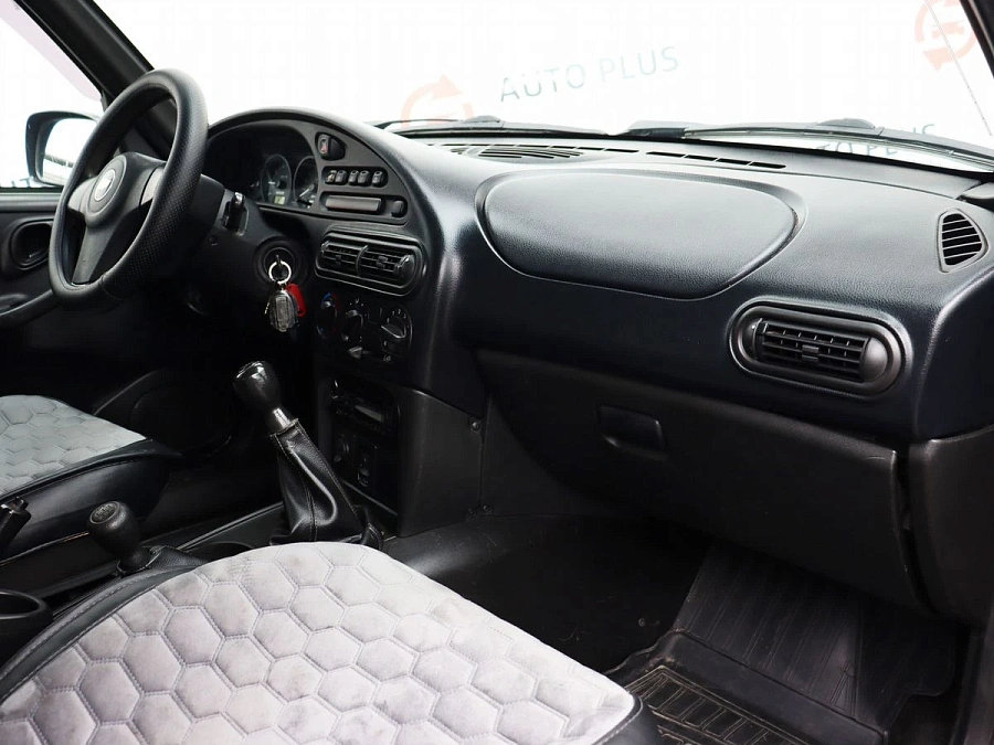 Chevrolet Niva, 2017г., полный привод, механика