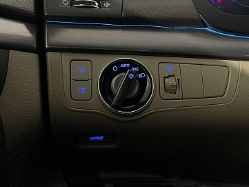 Hyundai i40, 2015г, передний привод, автомат