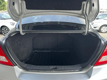 Nissan Tiida, 2011г, передний привод, механика