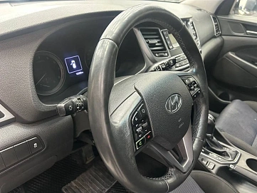 Hyundai Tucson, 2016г, полный привод, робот