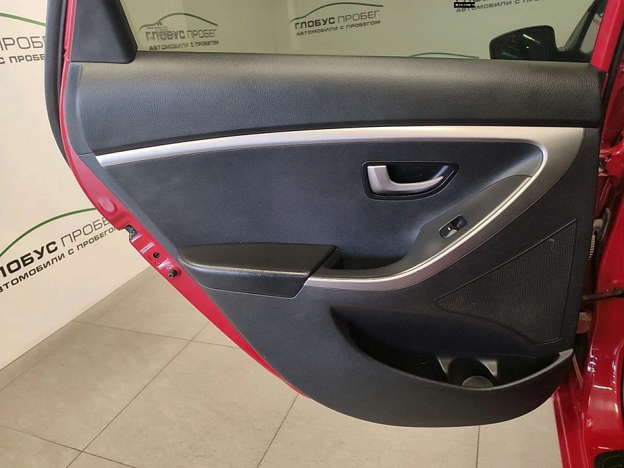 Hyundai i30, 2012г., передний привод, механика