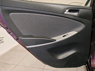 Hyundai Solaris, 2011г., передний привод, механика