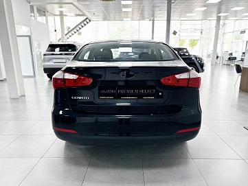 Kia Cerato, 2013г, передний привод, механика