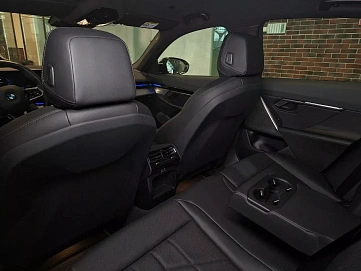 BMW 5 серии, 2023г, полный привод, автомат