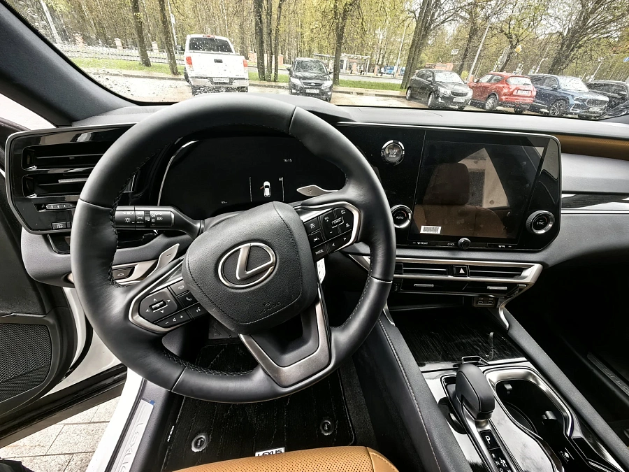 Lexus RX, 2025г., полный привод, автомат