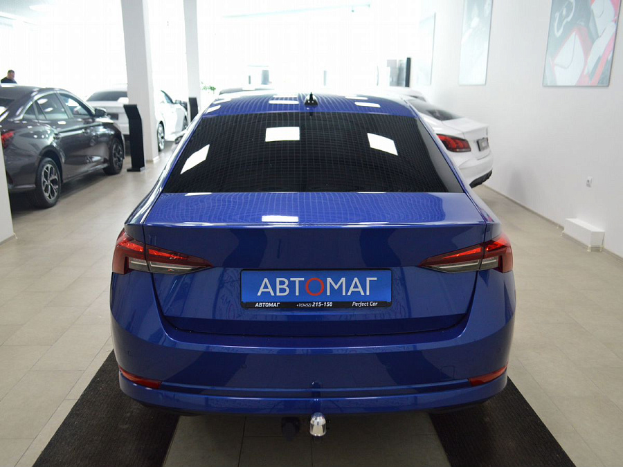 Skoda Octavia, 2021г., передний привод, автомат