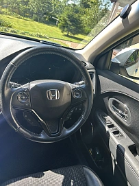 Honda Vezel, 2014г, передний привод, робот