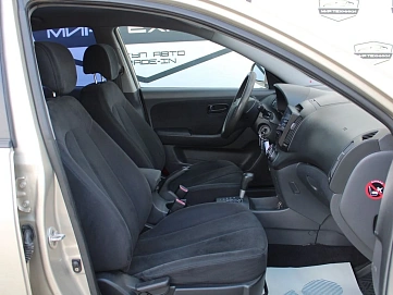 Hyundai Elantra, 2008г, передний привод, автомат