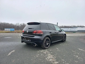 Volkswagen Golf, 2012г, передний привод, механика