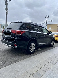 Mitsubishi Outlander, 2015г, полный привод, вариатор