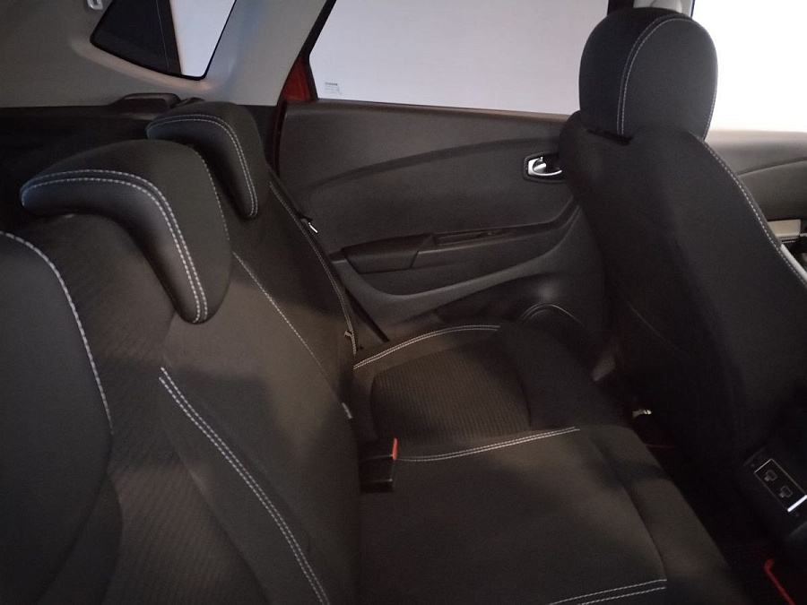 Renault , 2021г., передний привод, автомат