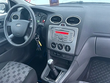 Ford Focus, 2006г, передний привод, механика