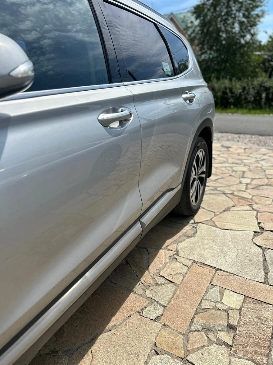 Hyundai Santa Fe, 2019г., полный привод, автомат