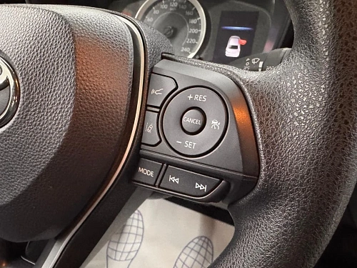 Toyota Corolla, 2022г, передний привод, вариатор